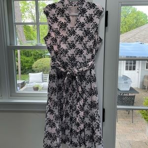 Brooks Brothers pick and black sleeveless dress with tie waist